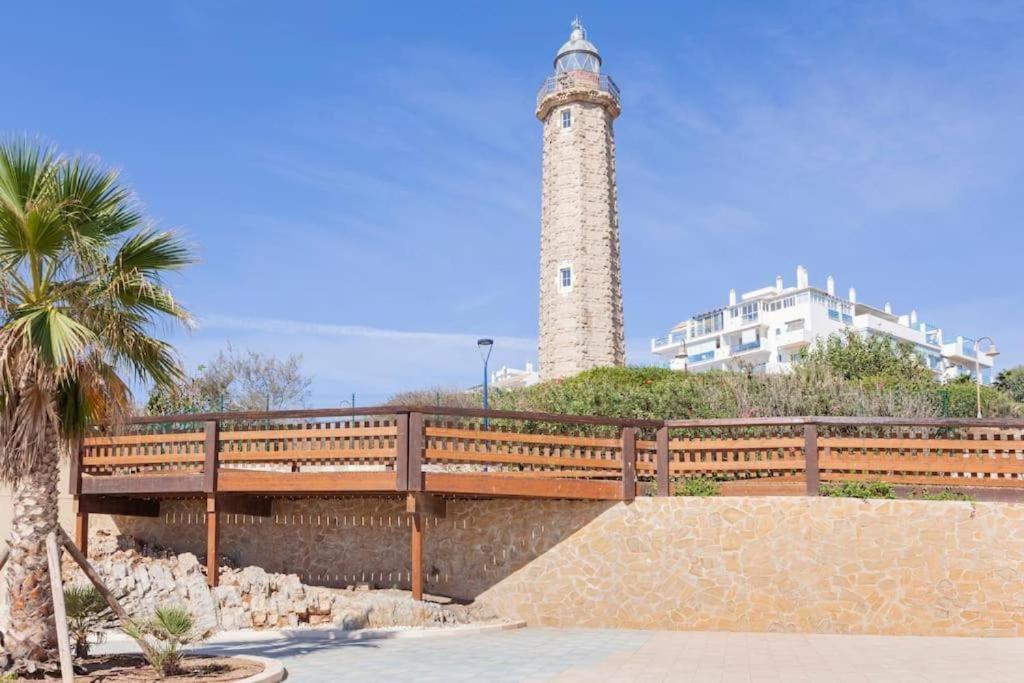 Vista Al Faro Apartamento Estepona Exterior foto