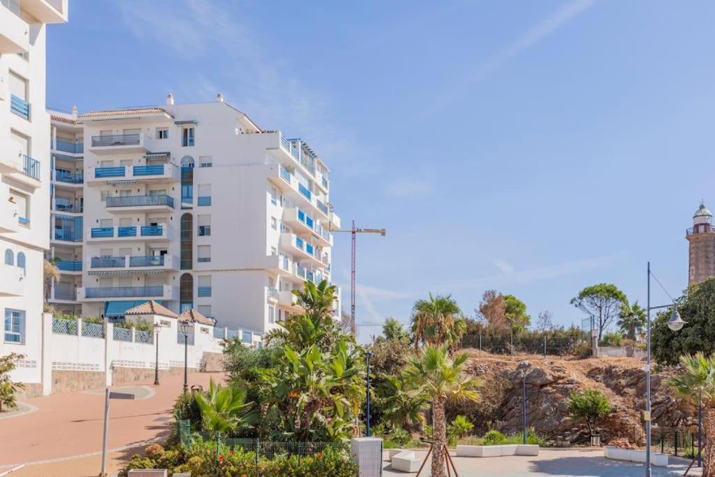 Vista Al Faro Apartamento Estepona Exterior foto